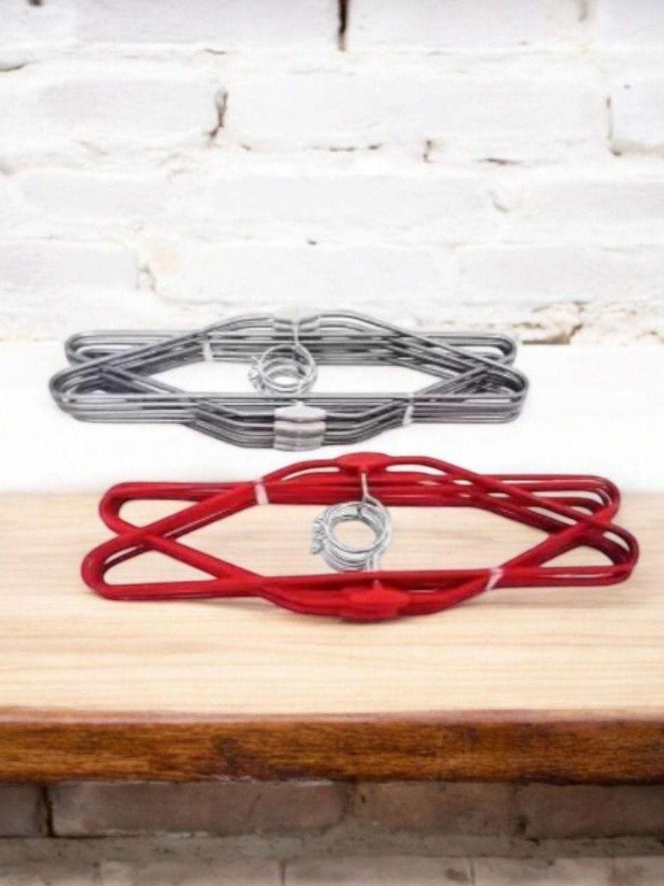 HANGER NO. 002
